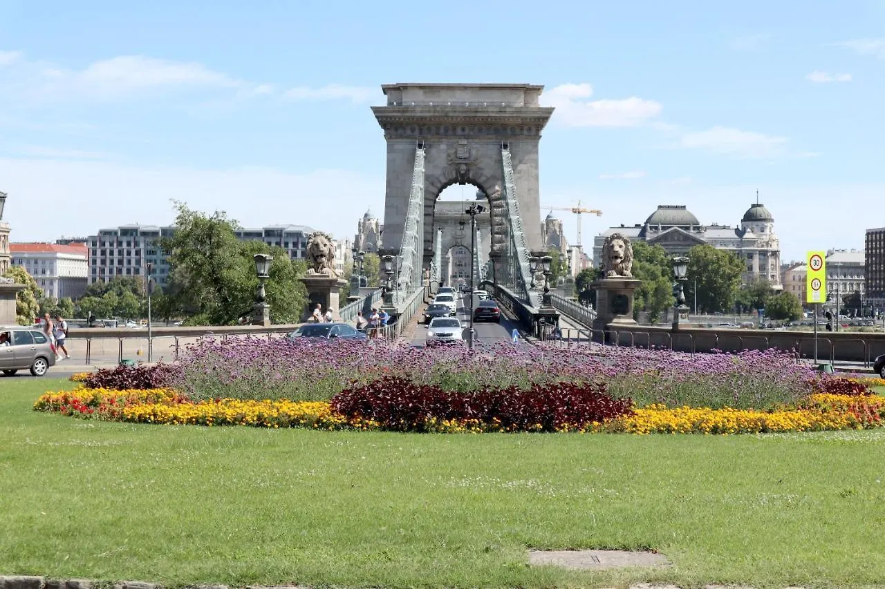 Marvelosa Apartment - Central By The Chain Bridge Budapeste