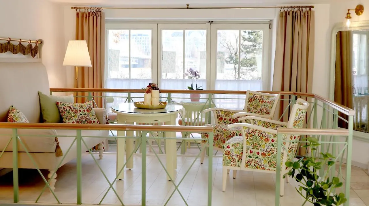 Marvelosa Apartment - Central By The Chain Bridge Budapest