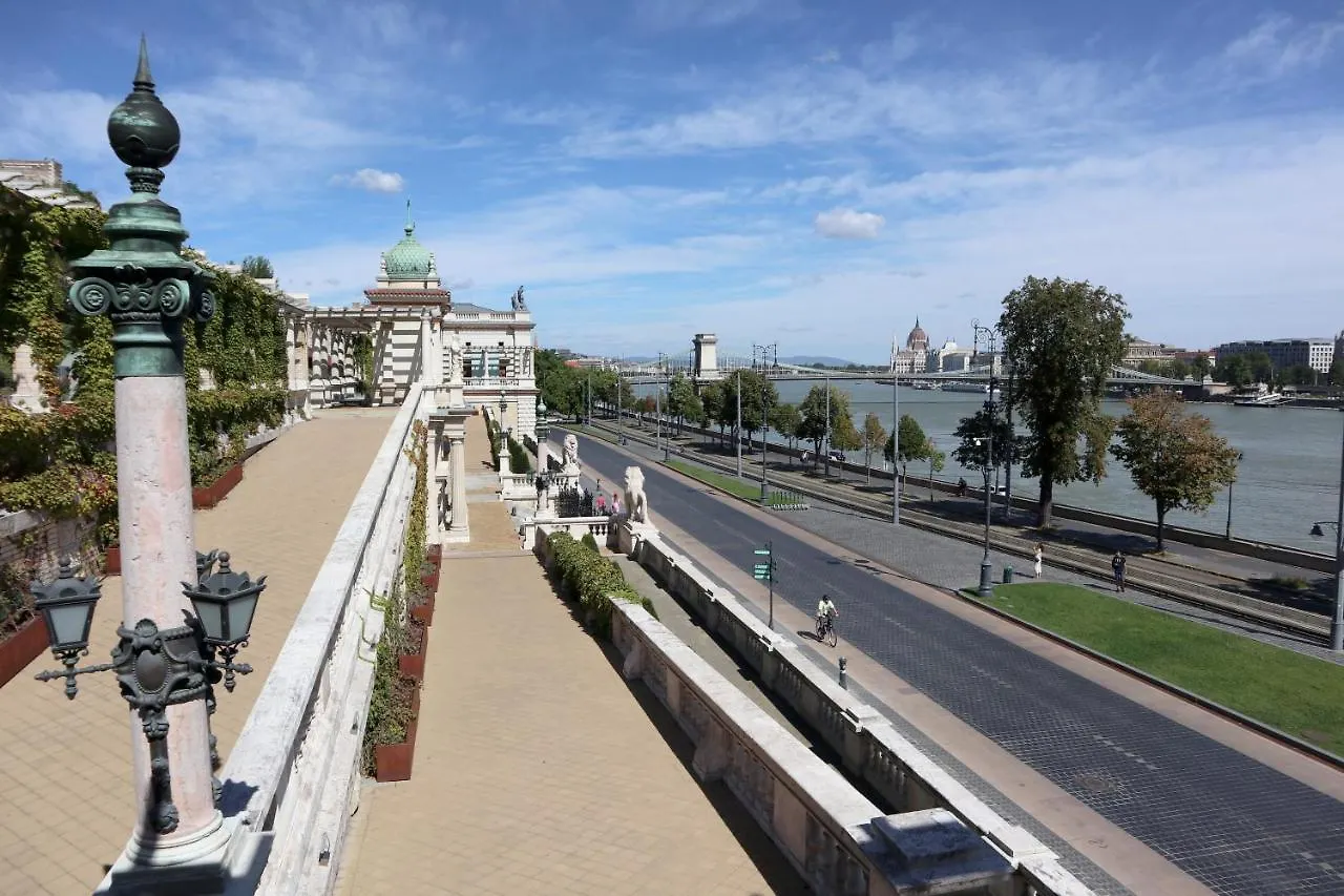 Marvelosa Apartment - Central By The Chain Bridge Budapest